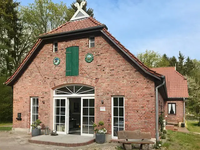 Röhrs Wohnungsbau GmbH Röhrs Wohnungsbau GmbH